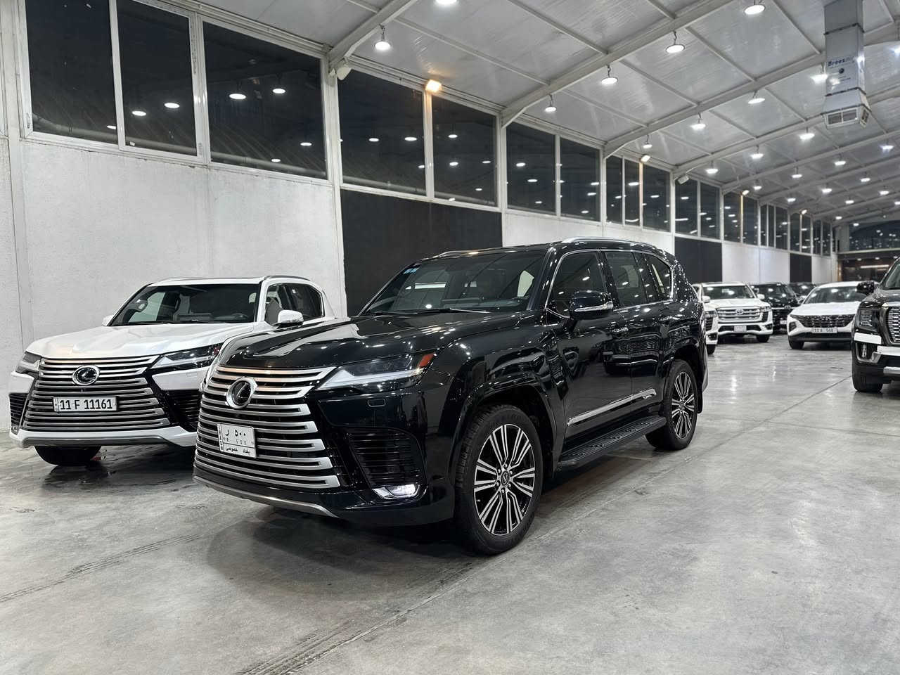 Lexus 2023 🎌plateinum SAS 
لكزس 2023 🎌بلاتينيوم ساس  
فول 1/1 
ضمان وكالة ساس 
كفالة عامة ✅
تغليف كامل المركبة ppf 
عداد المسافة المقطوعة 35000 k/m 

📍بغداد شركة ابو ظبي چكوك قرب بوابة الكاظمية 

0771 811 1145

0781 844 4044 📞
