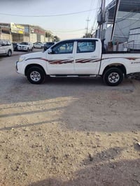 هايلكس • ٢٠١٤ • رقم سليمانيه