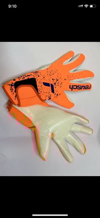 اكسسوارات شخصية • تم البيع