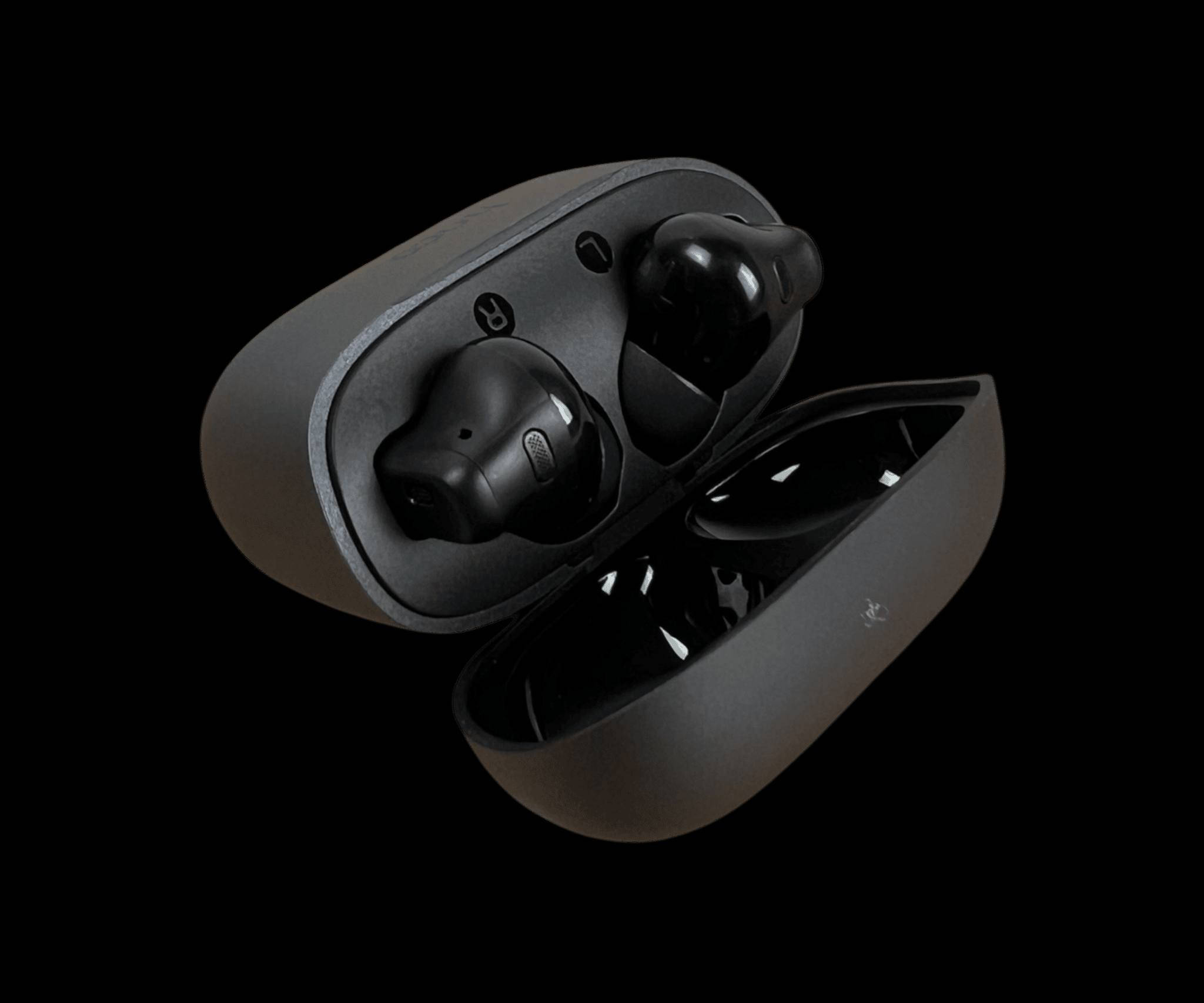 ايربود HOCO EQ27 AI للترجمة الفورية مع عزل ضوضاء
الاستخدامات

الترجمة الفورية أثناء المكالمات الهاتفية عند ربط السماعة بالتطبيق المخصص.

إجراء مكالمات واضحة حتى في الأماكن المزدحمة بفضل عزل الضوضاء.

الاستماع للموسيقى، الفيديوهات، والبودكاست بجودة صوت عالية.

مناسبة للسفر، العمل، الدراسة، والتواصل مع أشخاص بلغات مختلفة.

المميزات

ترجمة ذكية بالذكاء الاصطناعي (AI Translation) تدعم الترجمة عبر التطبيق لأكثر من 134 لغة.

تقنية عزل الضوضاء ANC + ENC لتحسين جودة المكالمات وتقليل الضجيج المحيط.

4 مايكروفونات لالتقاط صوت واضح أثناء المكالمات والترجمة.

إصدار بلوتوث 5.4 لاتصال أسرع وثابت مع استهلاك أقل للطاقة.

جودة صوت Hi-Fi مع دعم بروتوكولات الصوت: HSP  HFP  A2DP  AVRCP.

عمر بطارية السماعات حتى 7 ساعات استخدام متواصل.

علبة شحن توفر حتى 28 ساعة استخدام إجمالي (تشحن السماعات عدة مرات).

شحن عبر USB-C (DC 5V) سريع وسهل.

تصميم مريح مع سدادات سيليكون متعددة المقاسات لثبات أفضل داخل الأذن.

تحكم باللمس لتشغيل الموسيقى، المكالمات، والمساعد الصوتي.

محتويات الصندوق

سماعتي ايربود HOCO EQ27 AI

علبة شحن

كابل شحن USB-C

سدادات أذن سيليكون إضافية

دليل الاستخدام

الملاحظات

الترجمة تعمل عند ربط السماعة بتطبيق الهاتف (يتطلب إنترنت).

الترجمة مخصصة للمكالمات والمحادثات، وليست ترجمة مستقلة بدون هاتف.

سعر25
توصيل يغداد3000
باقي المحافضات5000
يُنصح بشحن السماعة بالكامل قبل أول استخدام.


**إذا كنت صاحب هذا الإعلان وتريد حذفه لأي سبب، رجاءا أرسل رسالة إلى الدعم الفني**