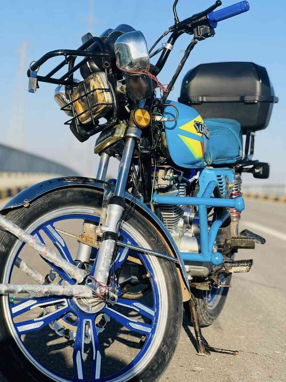 دراجه يراني  موديل 23مرقمه لوحه وسنويه نكليزي بسمي السعر /١٤٠٠.٠٠٠ مليون ار اربعميه
مجال حك الجيه


**إذا كنت صاحب هذا الإعلان وتريد حذفه لأي سبب، رجاءا أرسل رسالة إلى الدعم الفني**