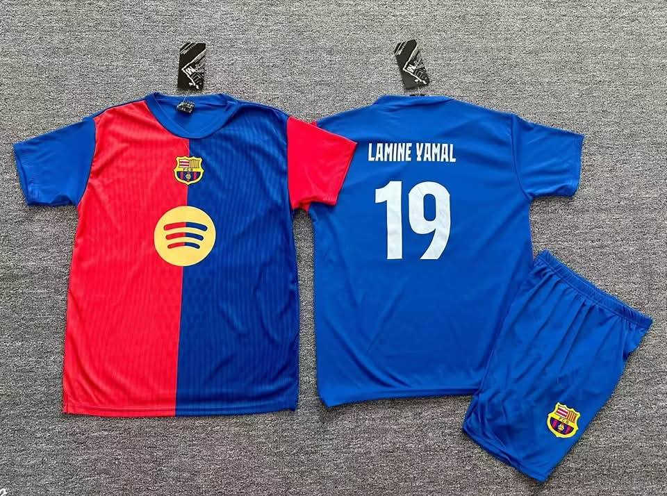 دريسات رياضيه ⚽
الحجز عن طريق بيج جوجو كوين لجميع الألبسة 
القياسات ولادي ( 4 . 6. 8. 10) سنوات سعره 5
القياسات شبابي ( 20.18.16.14)سنوات  سعر 8
توصيل بسماية الف دينار 🏍️
توصيل جميع المحافظات ب3 الاف دينار 🚗


**إذا كنت صاحب هذا الإعلان وتريد حذفه لأي سبب، رجاءا أرسل رسالة إلى الدعم الفني**