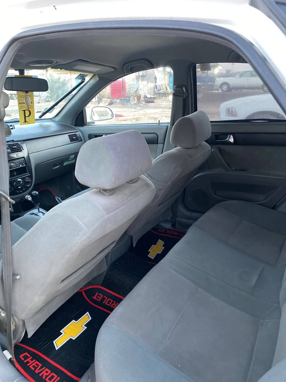 سيارة اوبترا موديل 2011
كفالة عامة ، مكينة كير مكفول ، سيارة بأسمي شرط التحويل ، تبريد شغال ، بيها بارد بالداير صفحة السايق ، السعر 85 وبيها مجال 
للاستفسار 
***********
