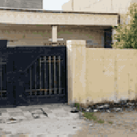 🏠 دار للبيع 📍 الموقع: حي الجامعة – خلف الأسرة مول 🧾 النوع: أرض أصلية (...