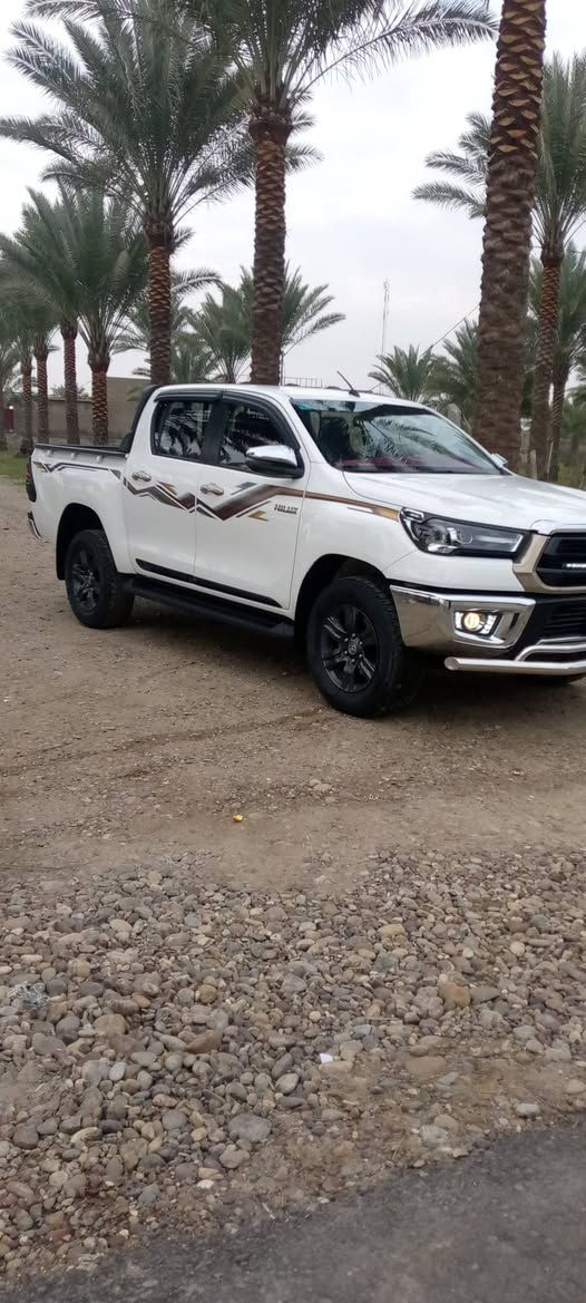 السلام عليكم للبيع بيكم فورويل 24 رقم بغداد كفاله عامه اوتوماتيك سياره جديده السعر 318وبيه مجال ***********
