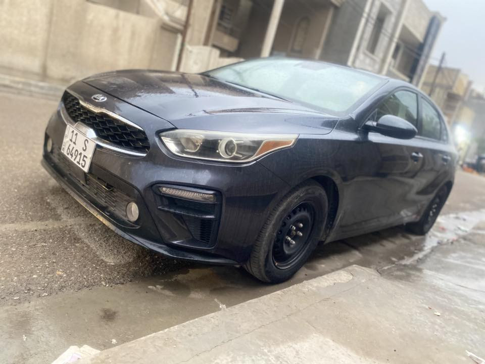 السلام عليكم كيا فورتي ٢٠٢١..ماشيه ٦٥ الف  مواصفات معروفه شاشه كامره دواره…رادار وتحديد مسار وكروز سرعه وانظمه قياده..كير مكينه كفاله 
صدر كهربائيات كفاله
تخم تاير جديد
باتري جديد
بأسمي رقم بغداد
بدون ايرباك بدون دواخل بدون شواصي
فقط بنيد مبدل بقطعه تفصيخ نفس اللون
وبيهه كلير قطعه وحده من امريكا
علما السعر ١٤٠ ورقه بيهه شي بسيط 
للاستفسار

‭٠٧٧١ ٧٣٥ ٨٣١٧‬
