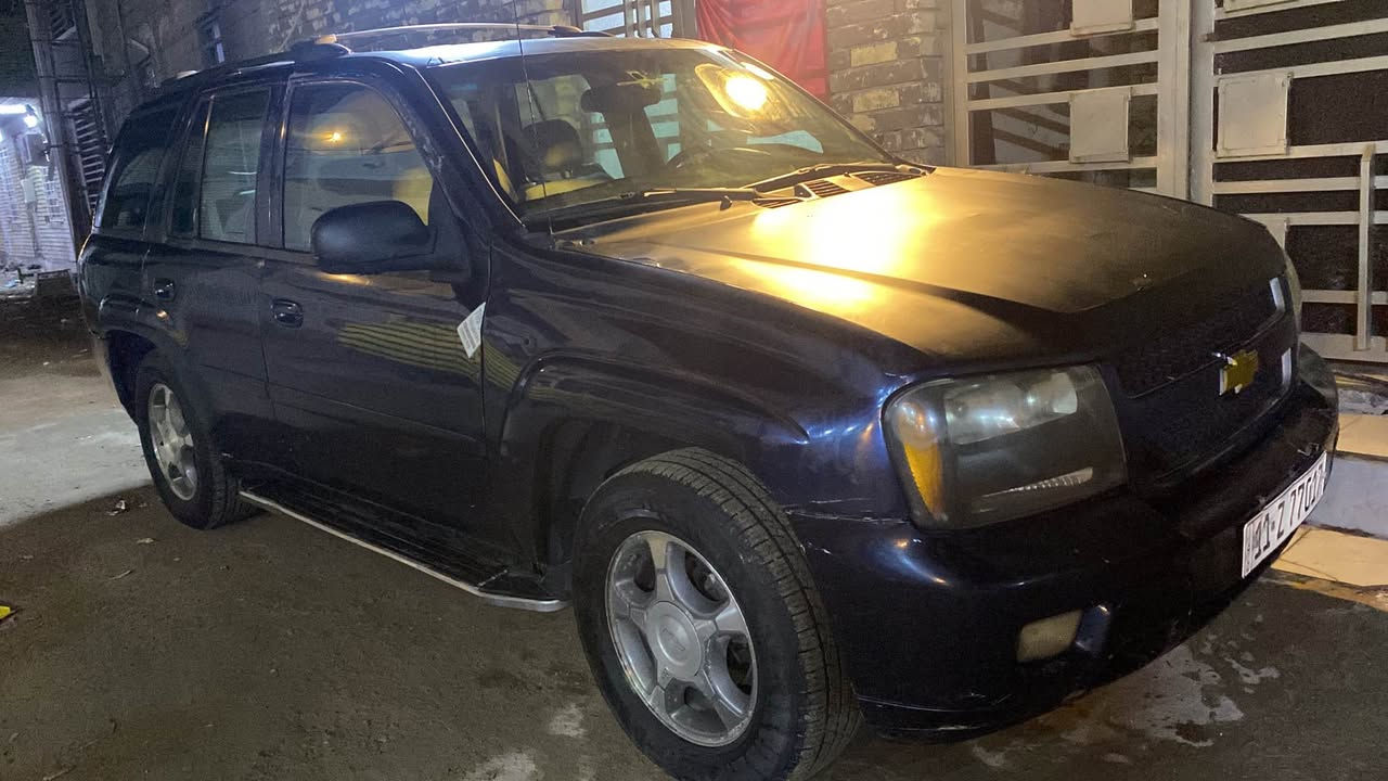 ***********
بلايزر 2008
شكل تاهو مكينه قبق ابيض
بغداد حي العدل Colombo, Sri Lanka
