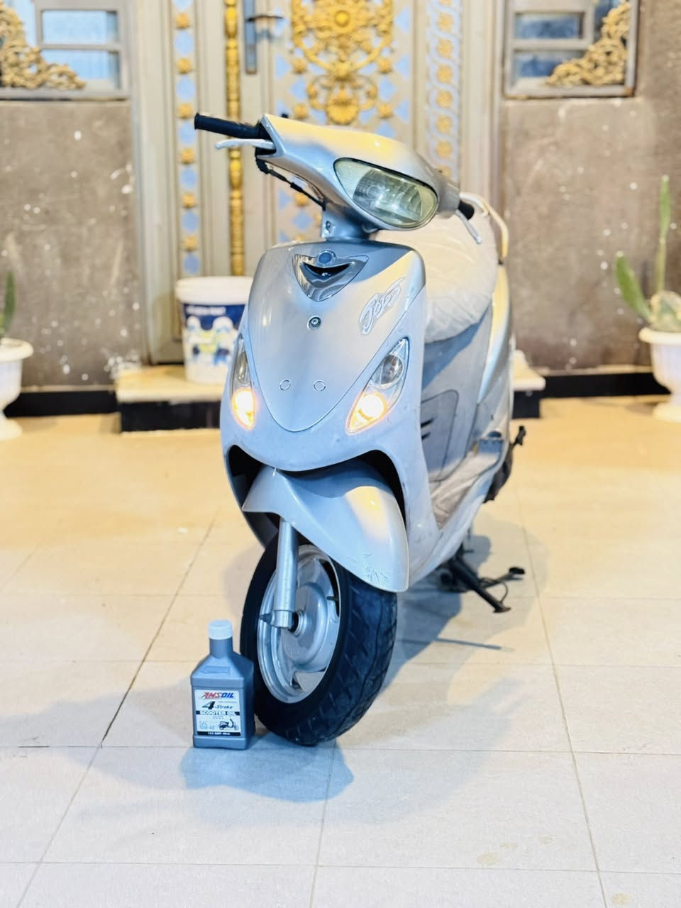 ماكس ملغولي البيع دراجه حاويه شرط دراجه كامله من كلشي كهربايات كلهة شغاله دراجه صايرلهة اقل شهرين من نزلت الشارع مستعجل البيع سعر خاص


**إذا كنت صاحب هذا الإعلان وتريد حذفه لأي سبب، رجاءا أرسل رسالة إلى الدعم الفني**