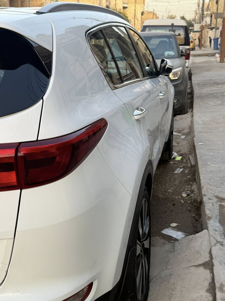 سلام عليكم سبورتج خليجي 2017 مكفواله ماعده بيه شويه بارد بل جامل الي عكس السايق بسمي تحويل او وكاله هم ترهم ماشيه 145 كيلو السعر 160 وبيه مجال مكان بغداد ***********
