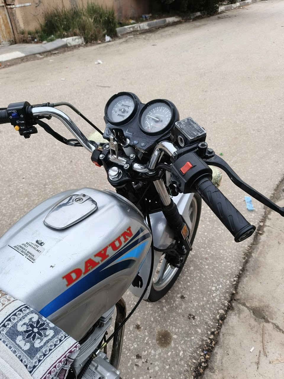 السلام عليكم دايون 2021 اوراق اصولي وصل معرض
دايون عضم اوراق اصولي وصل معرض محرك مكفول لاتبخير ولاتنقيص ابو الختم كهربائيات كلها شغاله مابيها نقص برغي  بيها شلعه ومعدل تخبل السعر  1050 مليون وخمسين الف مكاني كربلاء طويىريج

 ***********
