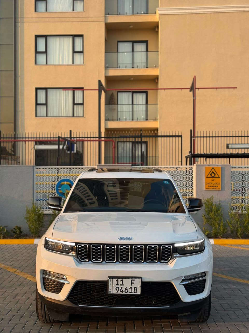 السلام عليكم 

جيب 2024 لمتد هايبرد ٣ انظمة 

فول مواصفات للاخير 

ماشية 30 الف 

3 قطع صبغ  جاملغ وبنيد وباب ورة السايق صبغ

مكاني بغداد حي الجهاد 

السعر 218  قفل قفل قفل 

***********ر اذا مو شراي رجاءا لا تخابرني بغداد, العراق
