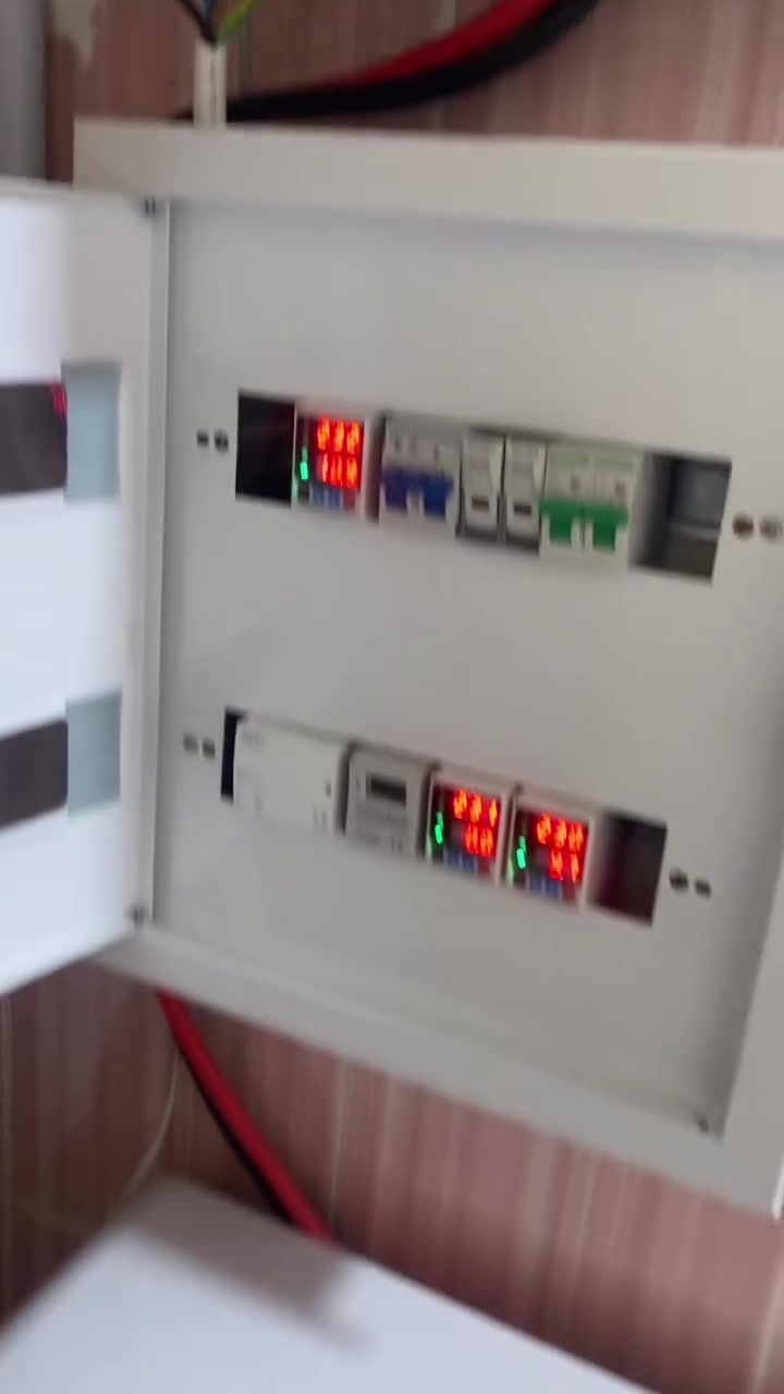 تێستکردنی سیستەمێک تەنها بە لەوحەکان و ئینڤێرتەر 
 #solarenergy #solarpanels #solar #تاقەشەمسی #طاقةالشمسية #solarpower #power


**إذا كنت صاحب هذا الإعلان وتريد حذفه لأي سبب، رجاءا أرسل رسالة إلى الدعم الفني**