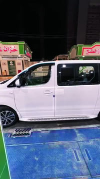 ستاركس • ٢٠٢١ • باب كهربائي