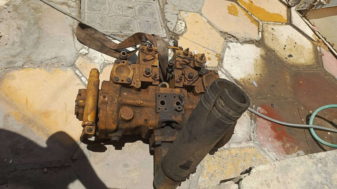 مظخة حفارة كوماتسو ***********
