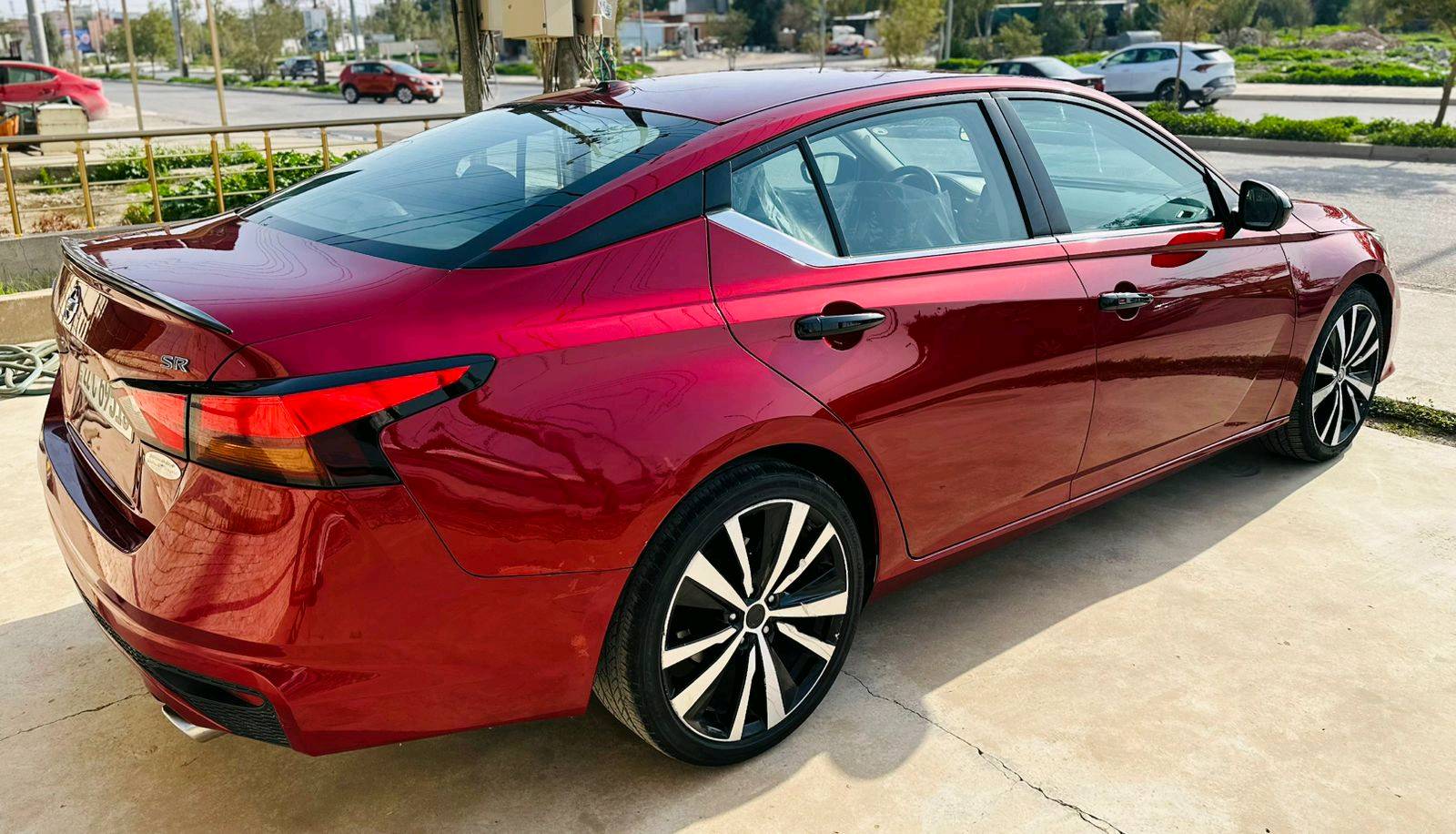 للبيع التيما SR 
موديل 2019
السعر 134
***********
الون ماروني 
تحكم ستيرن 
تثبيت سرعه 
كاميرا خلفي 
منضومه زنون 
رادار 360 درجة 
كشن جلد +كهرباء 
ويل كب بلادي 
سياره بدون ايرباك
ماشيه 78 ميل
سونر مرفق مع الصور
رقم أربيل سنويه رقم جديد 
تريد تحويل او وكاله
رقم الشاصي 1N4BL4CV5KC170165
مكان السياره ديالى خانقين