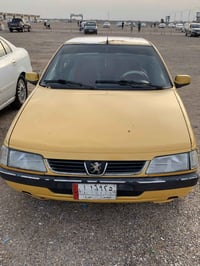 بيجو ٤٠٥  مديل ٢٠١٢ سياره محرك خير من الله تبريد شغال تخم تاير سياره ك...