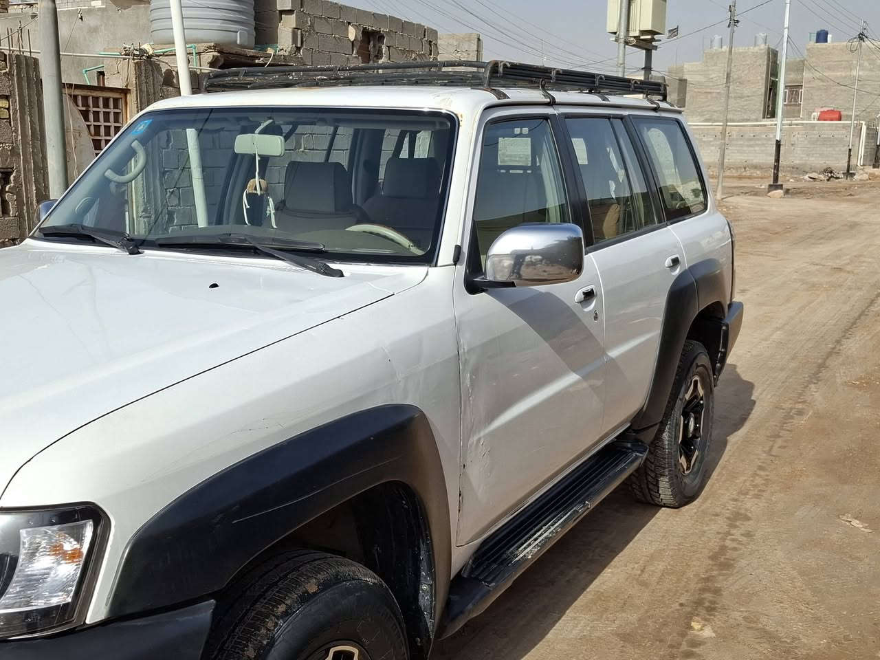 نيسان باترول سوبر سفاري ٢٠٠٨ رقم بصرة
حداده اي ار بي
تخم تاير ١٧
دواخل بيجي السيارة نضيفه 
مكفول من الصبغ
السعر ١٧٥ بيه مجال لشراي 
رقم *********** 
السياره مالت بيت
