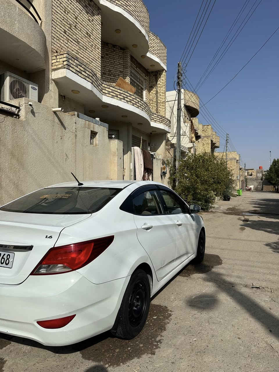 اكسنت ٢٠١٦خليجي
كير ومحرك كفالة حدادية وتخم تاير جديد 
اشاير مري تحكمات ستيرن فتحة شاشة كامرة
سيارة بأسمي رقم انكليزي الجديد تحويل مباشر 
عنوانها العمارة 
والسونار مرفق بي كل التفاصيل 
السعر : ٩٥
فقط واتساب ***********

***********
