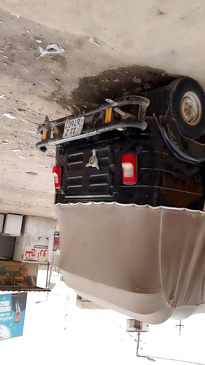 السلام عليكم تكتك 2016 تكتك نظيفه رقم وسنويه تكتك حلوه مكينه مال 17 تكتك مرتبه مال شغل السعر 3700 وبيها مجال رقم ***********
