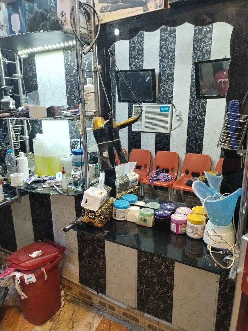 غراض حلاقة للبيع الاستفسار تصل *********** المكان كوت الزهراء
