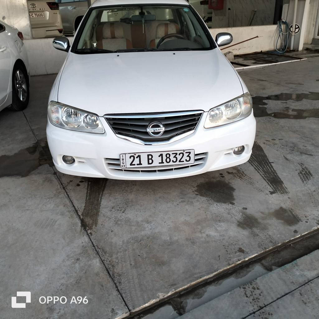 نیسان سەنی یابانی 
مۆدیل 2010 
گێڕ عادی 
پارچەیە و پەڵەک بۆیاخی هەیە بێ دەعم و بێ ناوگرتن 
سەنەوی تازەیە 
ناو فۆرمیگاو فول مواسەفات 
گێڕ و مەکینەی تەبرد بەشەرت 
چوارتایەی لۆک و سەیارەیەکی بێ مەسەرو نەموونە لە جوانی 
تەحویل و غرامە و بڕاوە بەشەرت 
بۆ معامەلە پەیوەندی بکەن بەم ژمارە مۆبایلانەوە 
 0772 213 8136
0750 221 3824 السليمانية, العراق
