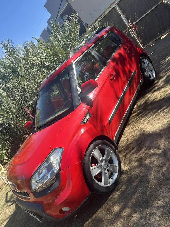 صوول موديل ٢٠١١
خليجي محرك دوش
مكفوله بدون حادث فقط كم مكان صبغ 
السعر ٨٥ وبيهة مجال بسيط 
مكان السياره نجف 
للاستفسار الاتصال ***********
