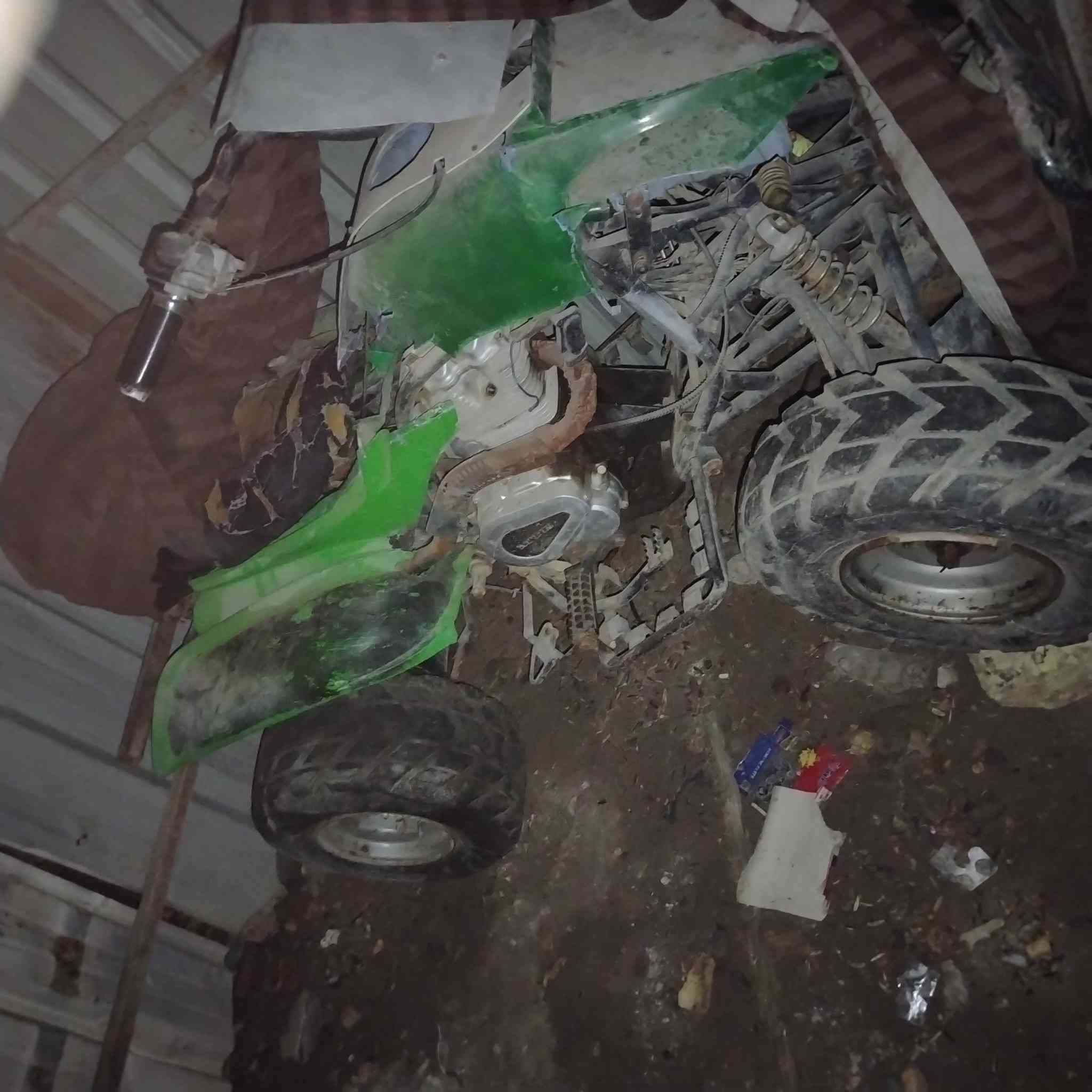 لسلام عليكم دراجة رباعية محورة محرك ستوتة مراوس بدراجة يراني ***********
