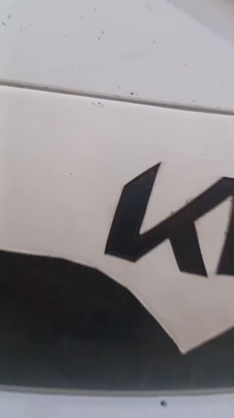 يالله    سلام عليكم لبيع كيه موديل 2009 رقم صلاح الدين  بسمي سنويه ال30 تحويل مباشر سياره بلاديه فقط  دوسات تكحيل مكينه كير شاصي رقم شاصي مكفول  كهربائية كلهة شغالة صدرامامي وخلفي جديد دوشمه جديده  سياره وضع شركه المكان اطراف التاجي لاتصال ***********
