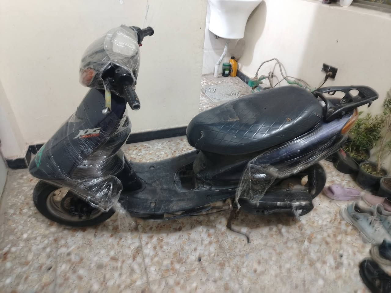 السلام عليكم دراجه عصفورين البيع السعر ١٥٠  وبيه مجال الشرايع انتصاب ترقم ***********
