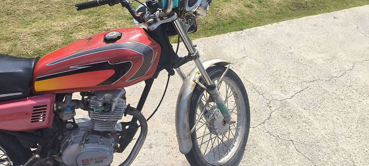 السلام عليكم دراجه اربعه كير كلك مكلف بل نشر سعر 200وبيه مجال مثل ما موضح بل صوره ل ***********
