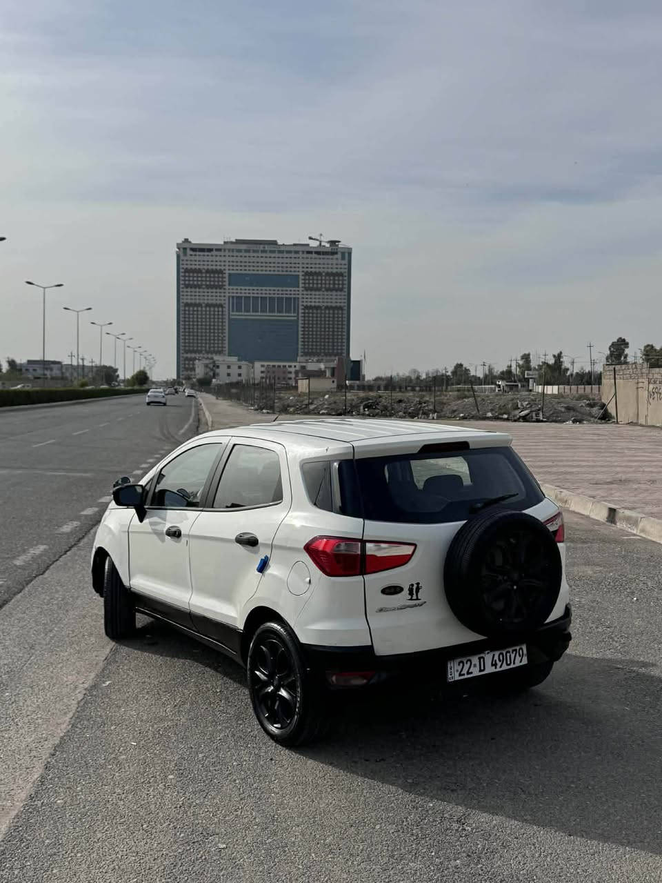 فورت 2015
محرك 4 سلندر مرغوب
كير اوتماتيك
تريد تحويل تريد وكاله 
رقم اربيل هزه سنويه جديده
تبريد بشرط 
شاشه ايباد
صبغ قطعتين وبيه تعديل بارد 
سونار موجود
سعر 85 بيه مجال للشراي
*********** واتساب
