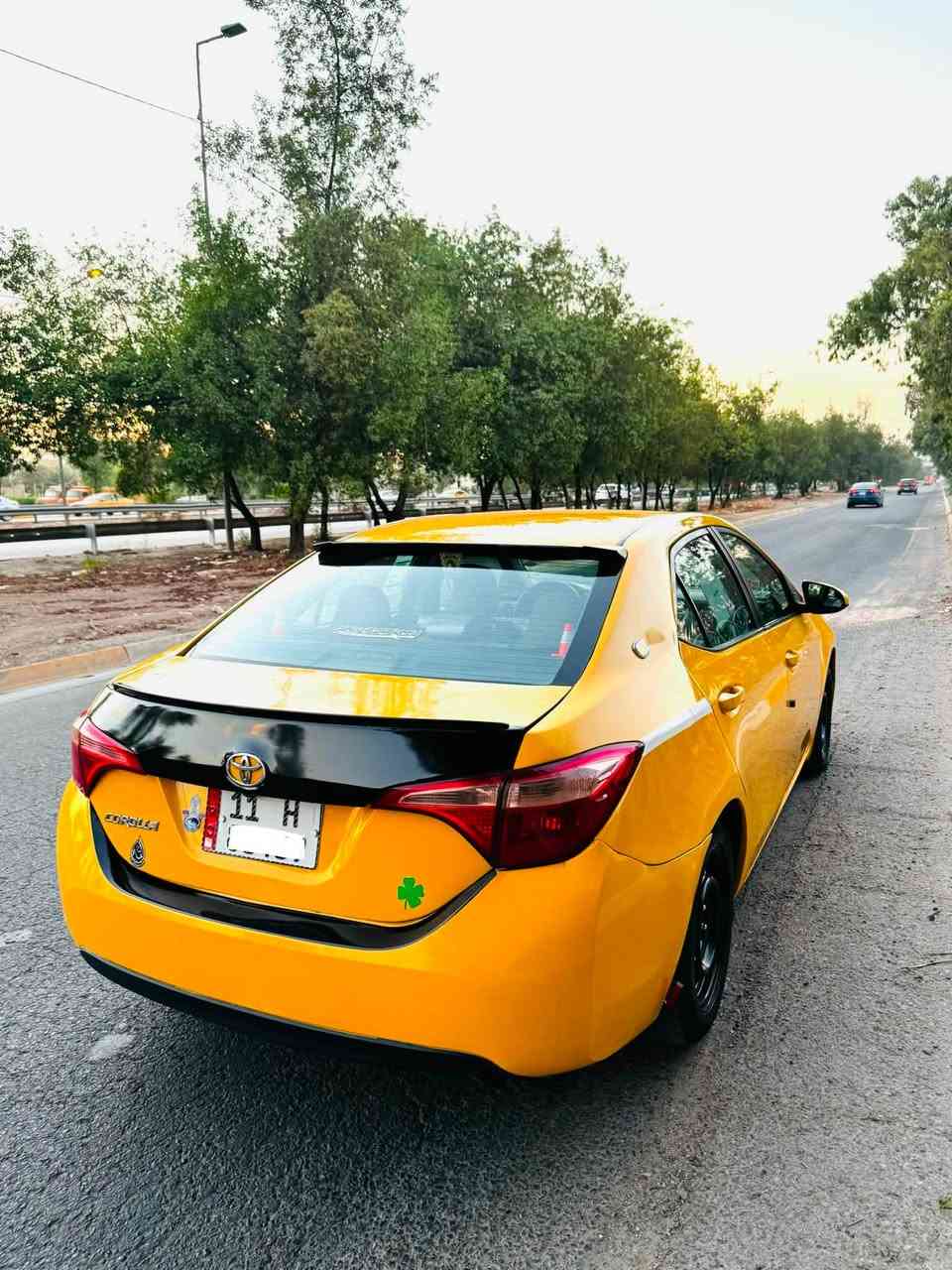 السلام عليكم
كورلا  2018 يباني اصل 
مكينه 1800
محرك كير تبريد نضافه 100%
منضومه غاز بيها ☺️
ماشيه 70 لف 
تحكم استيرن فول 
شاشه +كامره
رادر  
منضومه زنون 
تخم تاير دلوب يباني 

كهربائيات جديده صدر امامي خلفي جديد 
 سياره جاهزه من كلشي استخدام شخصي  ممشتغله تكسي ابد 
رقم بغداد دولي بسمي مصفره من كلشي تحويل مباشر

وارد أمريكي حادثها جاملغ خلفي بدون ايرباك 
السعر.115وبيها   مجال 
***********مكاني بغداد
