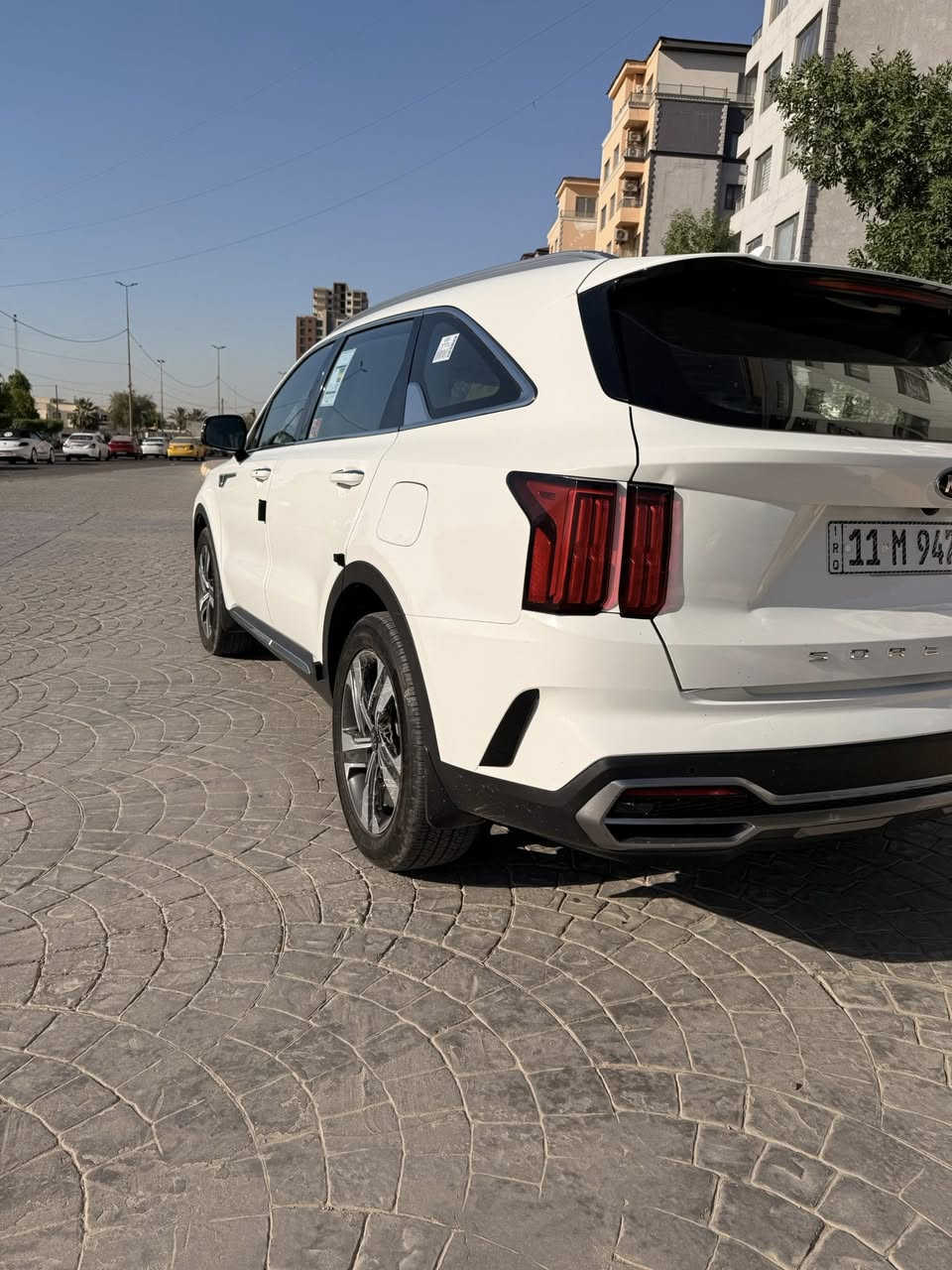 السلام عليكم سورنتو 2021 مكفولة كفالة عامة من الصبغ والتبديل بيها بارد قليل بالجنطة مواصفات السيارة بصمة كراسي كهرباء جلد اريل نفكيشن حساس امامي خلفي جنطة كهرباء قمارة حديد مري كهرباء مكان السيارة بغداد حي الاعلام سعر السيارة 245 وبيها مجال قليل كلش وهذا رقمي ‭0776 370 8070‬ باسمي السيارة وتحويل ثاني يوم
