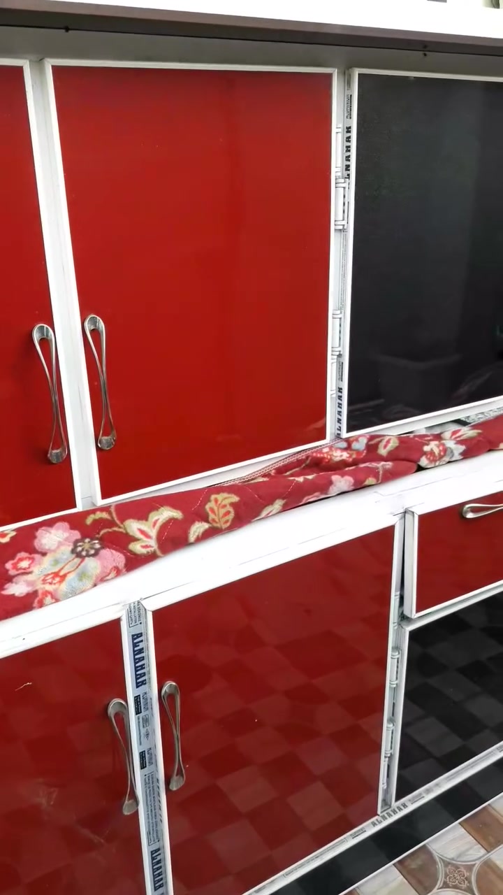 السلام عليكم كاونتر للبيع جديد مع سنك


**إذا كنت صاحب هذا الإعلان وتريد حذفه لأي سبب، رجاءا أرسل رسالة إلى الدعم الفني**