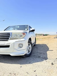 للبيع لاندكروز 2012ساز فول واحد علا واحد محرك 6 سلندر فتحه بصمه تحكم ج...