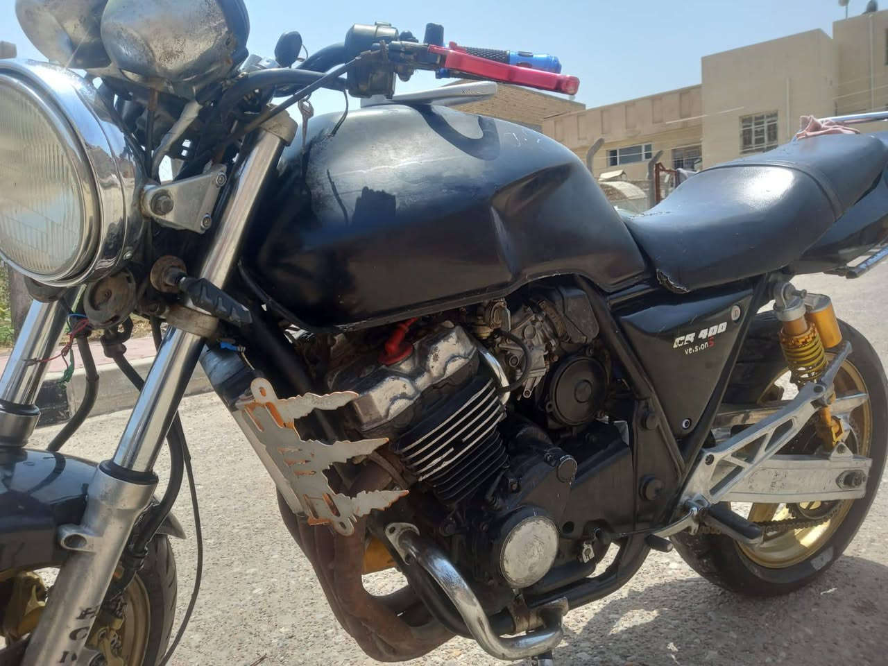 Cb400 
سي بي فور ٤٠٠
للبيع للستفسار تفاصيل دراجه 
اتصال عرقم ***********
العنوان ناصريه مركز
