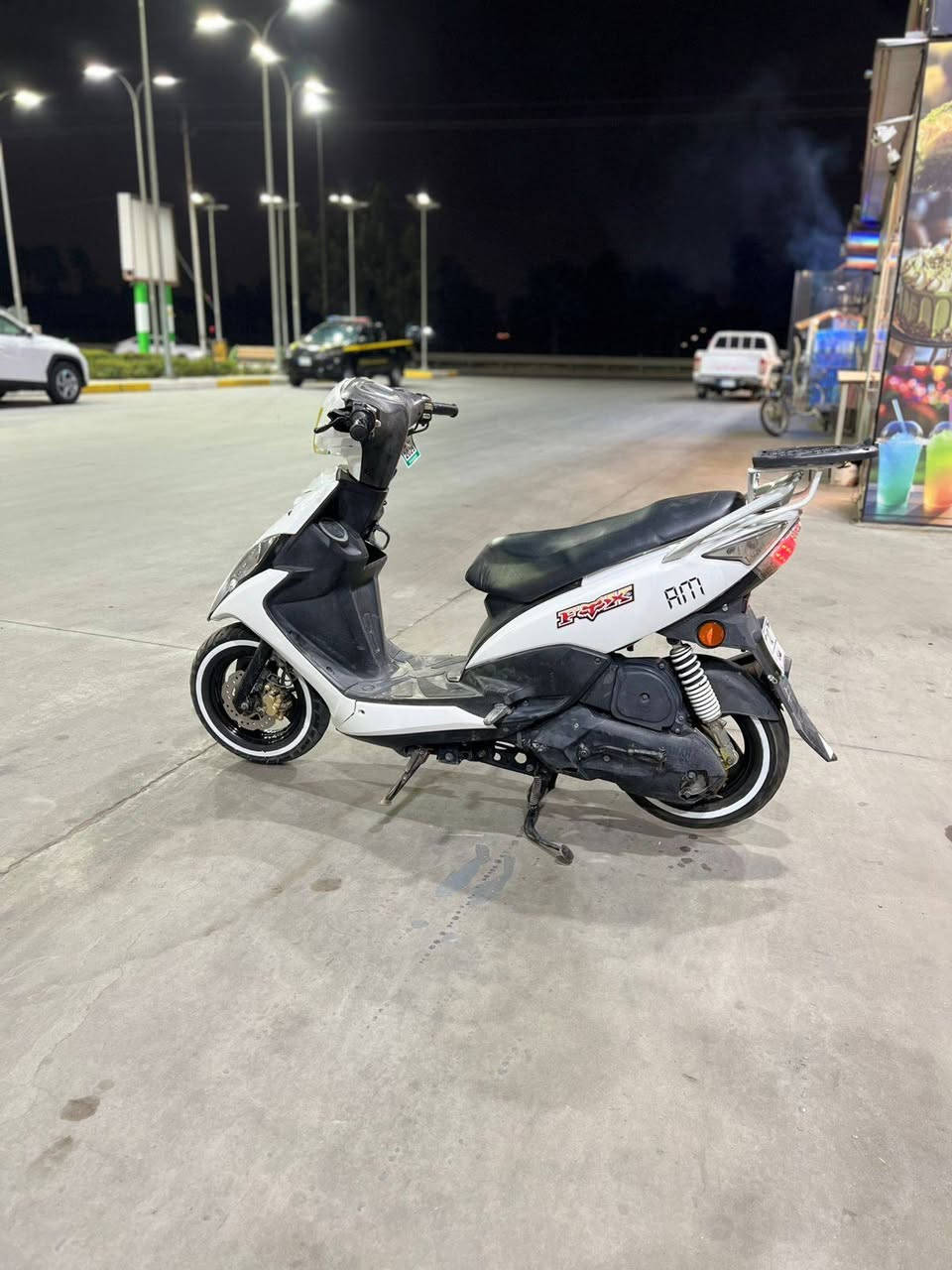 السلام عليكم ماكس مظلع حديث دراجه جديده وبعده عل لبلاد مكينه مكفوله 49 برغي بيه ممفتوح شلعه ومعدل ونعومه فول لبالك دشبول شاشه بكلايت لد دراجه نوزل  بعده عله حالت وكاله كهربائيات كلهن شغلات مابيه شي ميشتغل المكان بغداد الشعب السعر 650 قفل ‏‪***********‬‏ الرقم للستفسار
