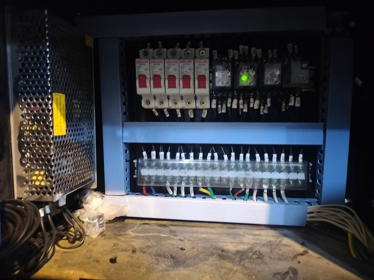 مولد جوندير امريكي 35 كيفي جديد خير من الله يعني 105 امبير مكان ديالى بعقوبة السعر 40 ورقه اوبي مجال 
الاتصال ***********
