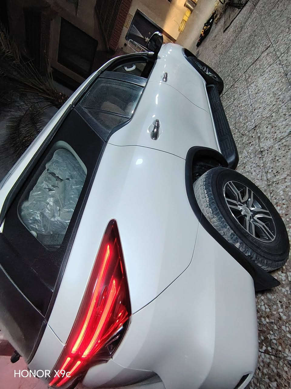 للبيع... فورجنر 2019
4سلندر
7راكب
2.7
العنوان بغداد حي الجامعة
السعر 260
 للاستفسار الاتصال على الرقم ***********
