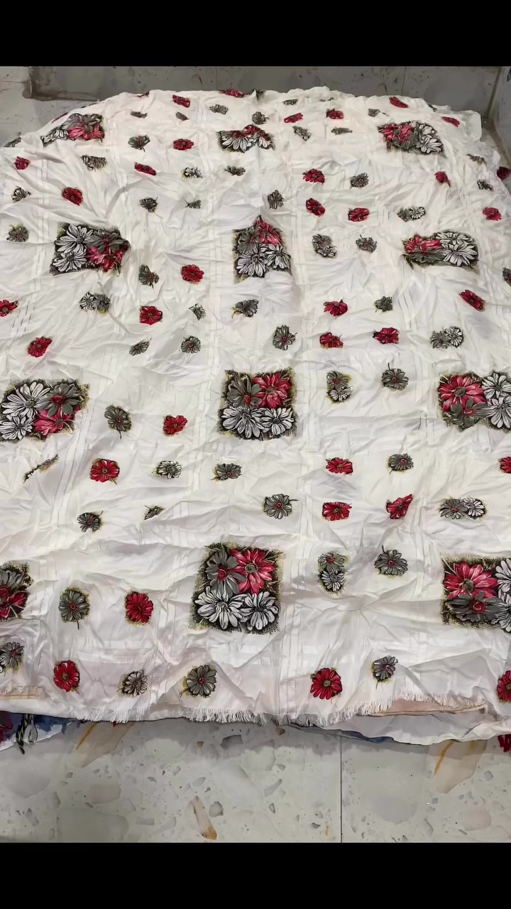 بالەی تازەی سەرمێزو سەرفەرش بەردەستە
ناونیشان// ڕانیە بەرامبەر نەخۆشخانەی گشتی


**إذا كنت صاحب هذا الإعلان وتريد حذفه لأي سبب، رجاءا أرسل رسالة إلى الدعم الفني**