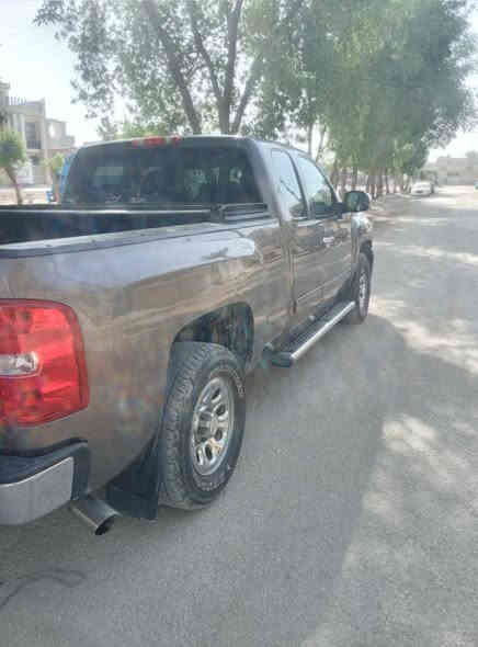 سلفرادو موديل ١٢رقم بصرة مشروع وطني باسمي تحويل مباشر مكفول من ضربه وتبديل تبريد تدفئة كهرباءيات كله شغاله سعر ١٢٥ أوبي مجال مكان بغداد موبايل ***********
