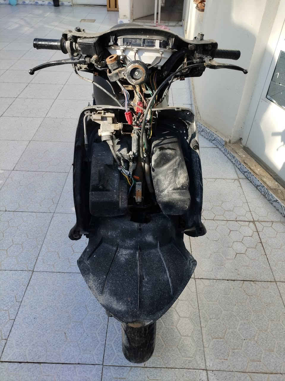 السلام عليكم دراجه دولفين للبيع مكان حله بكرلي للاستفسار على رقم *********** سعر 150
