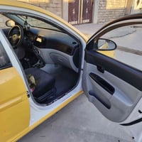 اكسنت كندي موديل 2009ضرر جاملغ اليمين لغد فقط باب الوره بي معجون  والب...