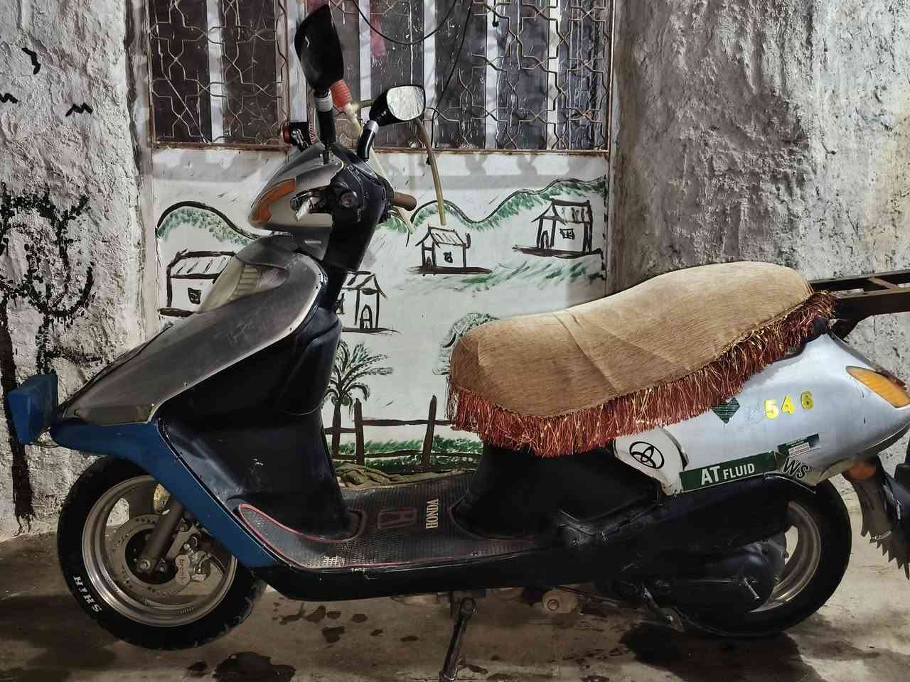 ماطور سبيسي كهربائيات شغاله
يشتغل سلف وهندر محرك ناعم مجفت مره واحده جديد ماتسمعله صوت 
شغال بكل وقت نكره شلعه ومعدل يمشي
ماطور مرات يخربط خربطه بسيطه بالمشي بس ماتاثر يضل مشتغل
 ماطور عليه سيبايه حديد تكدر تشدله صندوك جبير 
تواير بحاله جيده جدد 
مكاني بروانه الناحيه 
الماطور سعره ٢٢٥ الف وبي مجال للشراي 
للتواصل خاص او على الرقم ***********
موشراي لاتتعب نفسك وتتعب الناس وياك رجاءا واعبر المنشور
