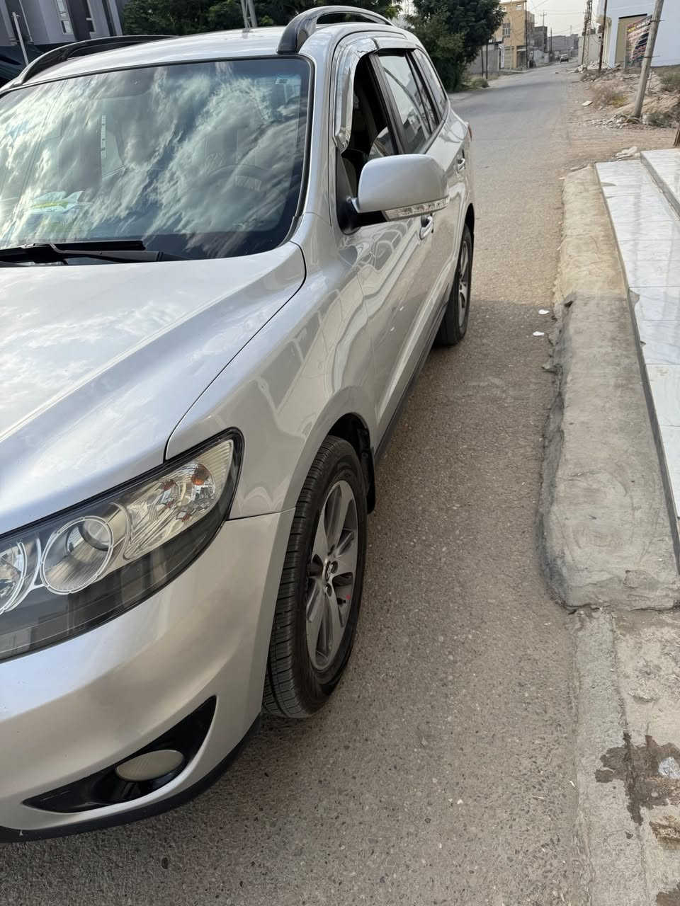 سنتافي خليجي 2012 فول مواصفات مكينه 6 رقم بغداد مكاني ديالى بعقوبة الصور تحجي ع نضافة سبعة راكب *********** 
سعر 165 وبيهة مجال حك الجية فقط جاملغ صبغ خلفي عكس السايق اثر شخوط
