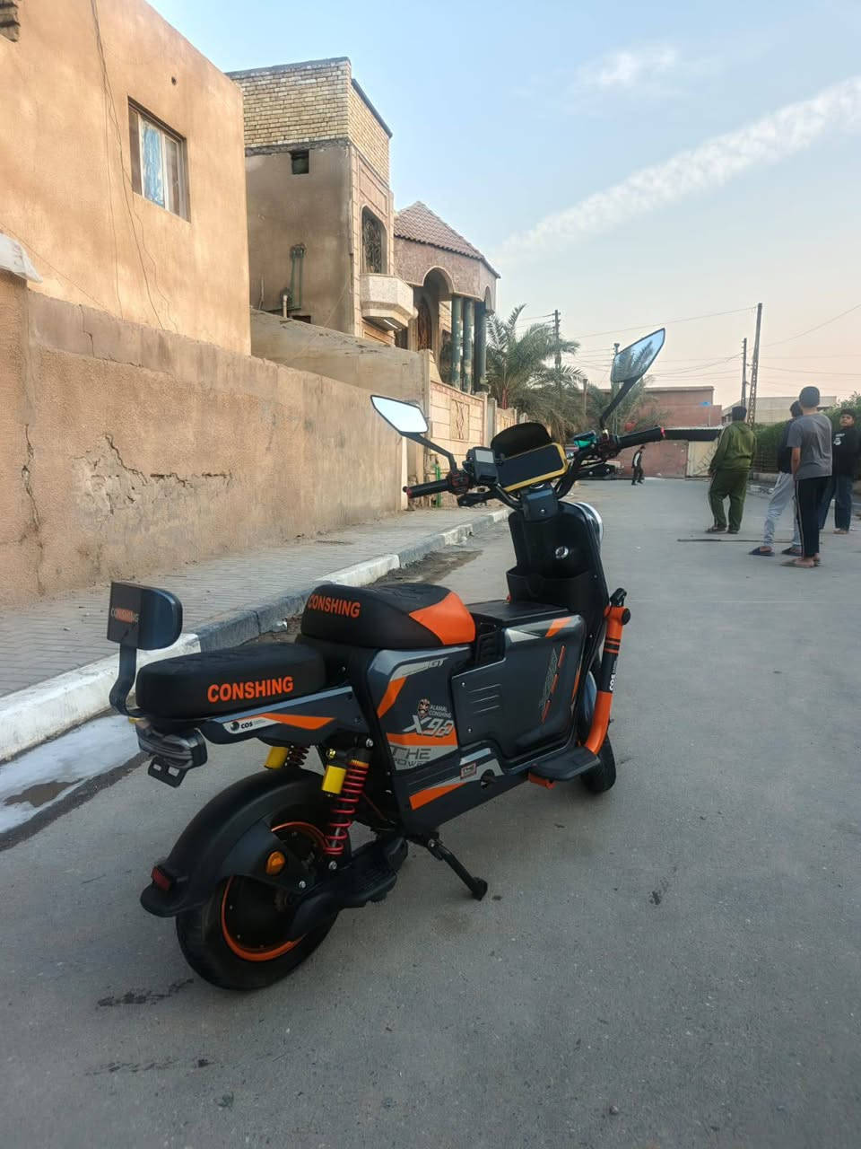 سلام عليكم
دراجة شحن X900GT للبيع 
بوكس 
موديل 2025
مكفولة من كلشي 
بصمتين وسويجين 
اشاير لايت عالي ناصي 
شاشه عداد ذكيه 
نشرات 
هورن 
انذار سرقة 
قفل ستيرن 
ملف 2000واط
✨✨ علماً أن الدراجه 6بطاريات✨✨
بطاريات مكفولة 
البطاريه 33 
وبيها بعد هواي مواصفات 
6بطاريات والشاحنه مال 6بطاريات 
علماً انه مكلف بلنشر 
رقم راعيها ***********
مكانه جمعيات 
رايدها 625وبيها مجال
