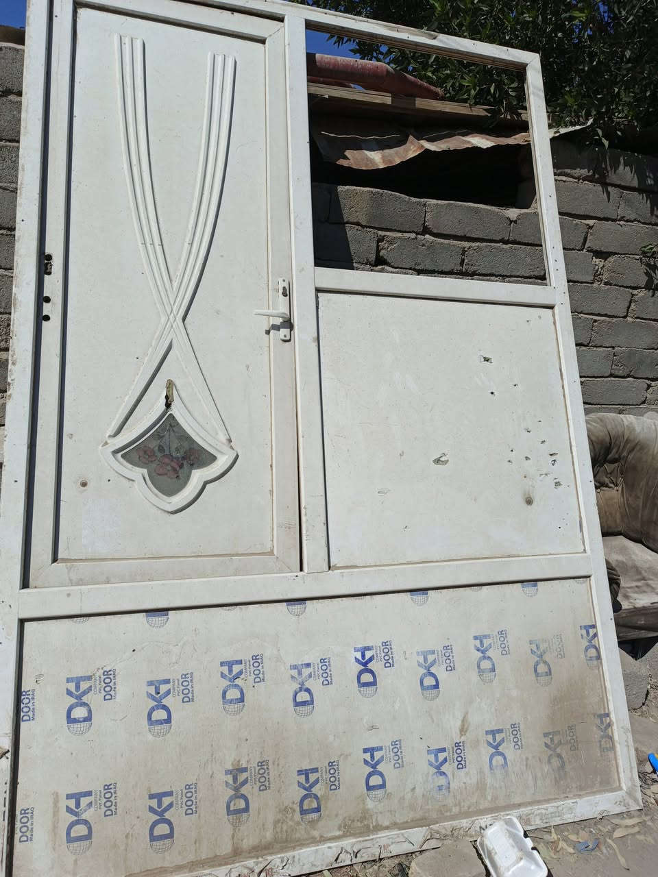 قطاع المنيوم هوه والباب السعر 100 مكاني ناصريه حي الزهراء
***********
