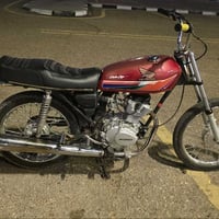 دراجه للبيع بدون مامفتوحه ب 600 وبيه مجال شراي اتصل 07764562159