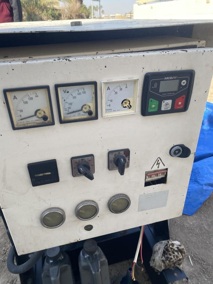 مولدات عدد 2  لستر بتر إنكليزي
واحد 17 ونص كيفي والثاني 20 كيفي 

كلش نضاف مال شركه 

للاستفسار اكثر اتصال ع رقم ***********
