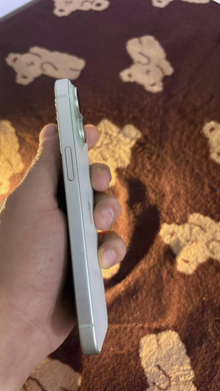 ايفون ١٥عادي ذاكره ١٢٨بطاريه ٨٤جهاز نضيف فقط بي فطره بل ضهر  السراي يجي خاص عنوان بغداد


**إذا كنت صاحب هذا الإعلان وتريد حذفه لأي سبب، رجاءا أرسل رسالة إلى الدعم الفني**